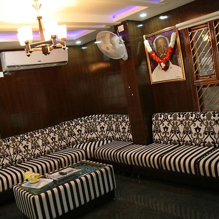Kvp Inn Tirupati Eksteriør billede